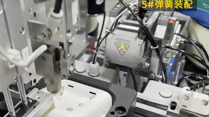 协作机器人具有以下技术特点：